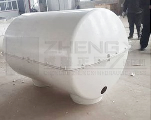 成型的玻璃鋼化糞池圖片 成型的玻璃鋼化糞池圖片